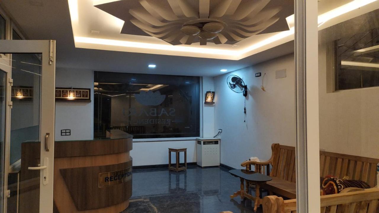 Sabari Residency Hotel Vālpārai Kültér fotó