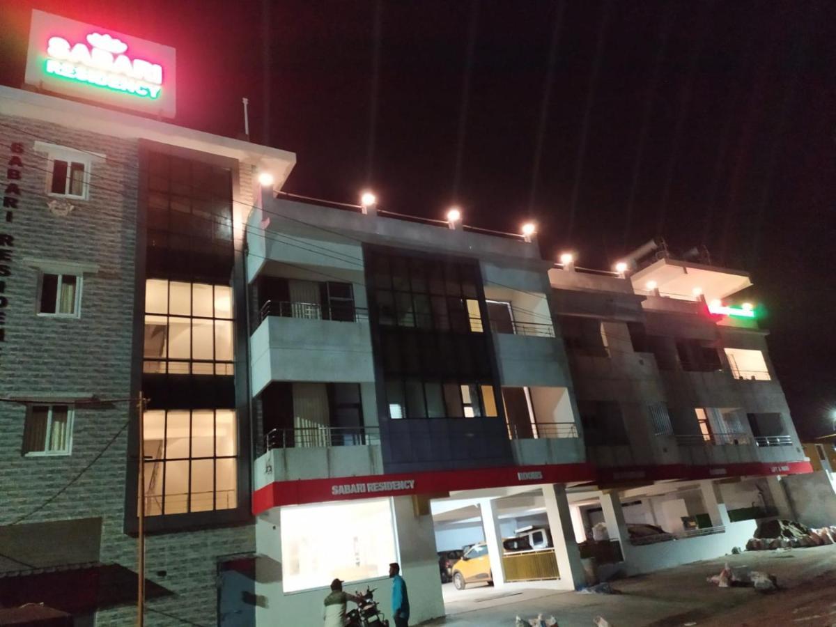 Sabari Residency Hotel Vālpārai Kültér fotó